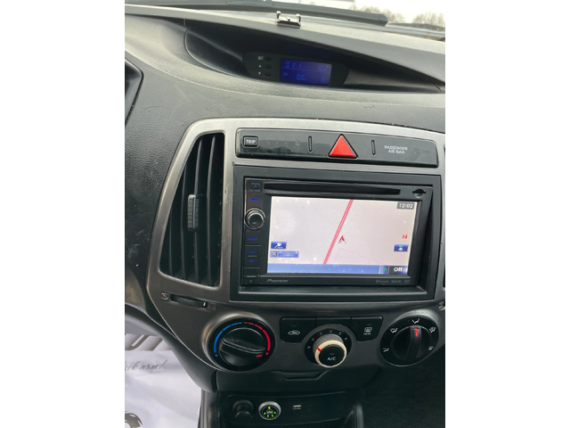 Hyundai I20 1.2i-GAS-BRC-NAVI-ITALIA - автомобили, коли, обяви за нови и употребявани 12