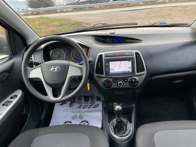 Hyundai I20 1.2i-GAS-BRC-NAVI-ITALIA - автомобили, коли, обяви за нови и употребявани 7