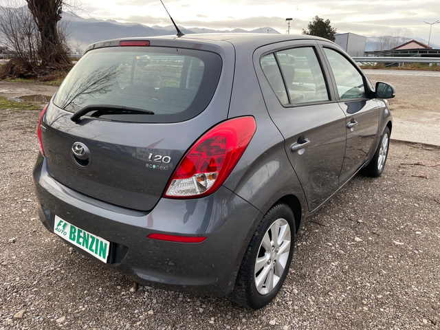 Hyundai I20 1.2i-GAS-BRC-NAVI-ITALIA - автомобили, коли, обяви за нови и употребявани 8