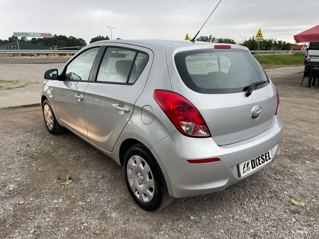 Hyundai I20 1.1GRDI-FEIS-LED-ITALIA - автомобили, коли, обяви за нови и употребявани 11
