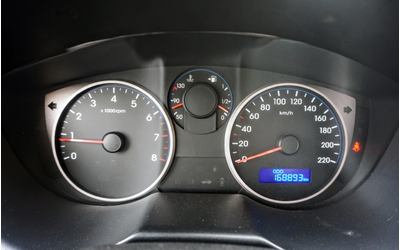 Hyundai I20 1.2i CLASSIC - автомобили, коли, обяви за нови и употребявани 9