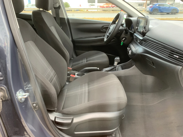 Hyundai I20 75k.c. - автомобили, коли, обяви за нови и употребявани 13