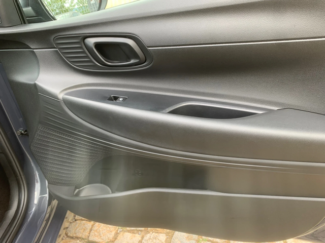 Hyundai I20 75k.c. - автомобили, коли, обяви за нови и употребявани 14