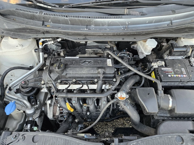 Hyundai I20 1.2i-85кс= FACE= 191.000км= ОБСЛУЖЕН= EURO 5B - автомобили, коли, обяви за нови и употребявани 16