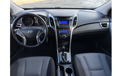 Hyundai I30 1.6 CRDi AUTOMATIC - автомобили, коли, обяви за нови и употребявани 7