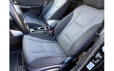 Hyundai I30 1.6 CRDi AUTOMATIC - автомобили, коли, обяви за нови и употребявани 9