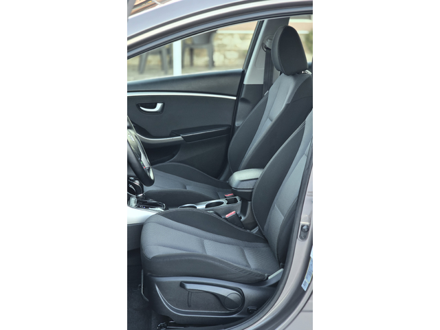 Hyundai I30 1.6 *Germany* - автомобили, коли, обяви за нови и употребявани 14