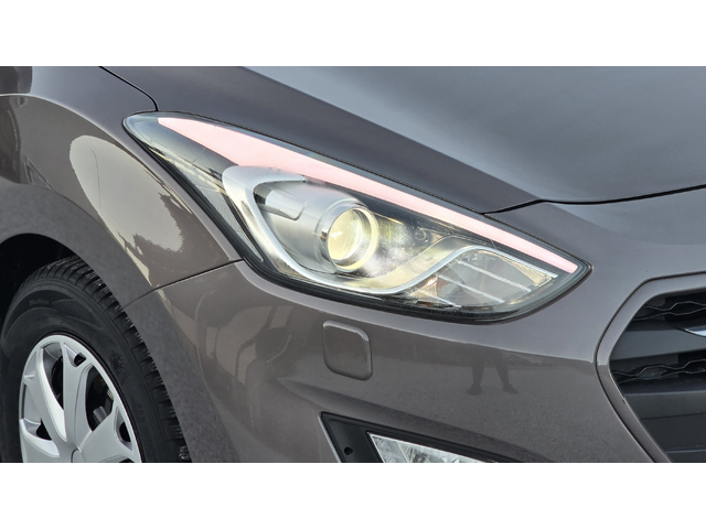 Hyundai I30 1.6 *Germany* - автомобили, коли, обяви за нови и употребявани 6