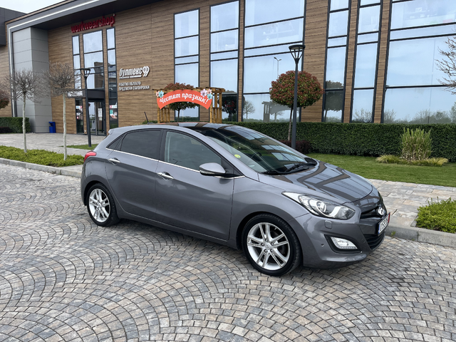 Hyundai I30 1.6CRDI 128к.с. Premium Full Full - автомобили, коли, обяви за нови и употребявани 14