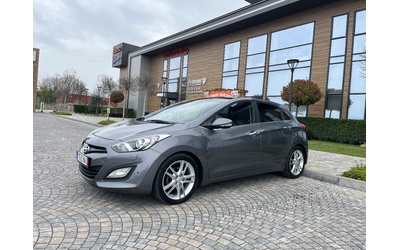 hyundai-i30-1-6crdi-128k-s-premium-full-full - 2