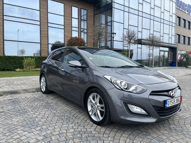 Hyundai I30 1.6CRDI 128к.с. Premium Full Full - автомобили, коли, обяви за нови и употребявани 4