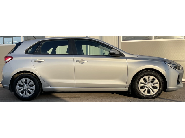 Hyundai I30 Върнат от Лизинг - автомобили, коли, обяви за нови и употребявани 5