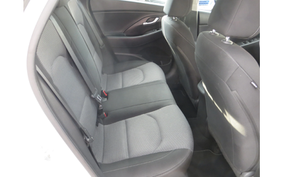 Hyundai I30 1, 6 CRDI euro 6b - автомобили, коли, обяви за нови и употребявани 12