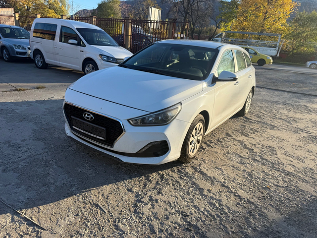Hyundai I30 1.4i ГАЗ BRC заводска 100 kc. - автомобили, коли, обяви за нови и употребявани 1