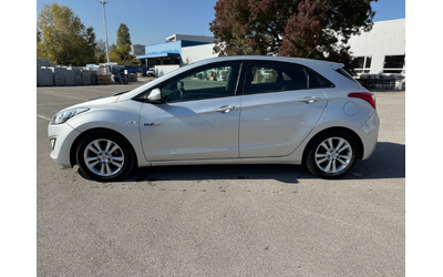 Hyundai I30 1.6CRDI-6ск - автомобили, коли, обяви за нови и употребявани 7