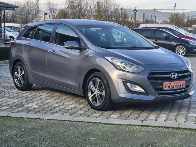 Hyundai I30 1.6диз 110к.с. Автомат - автомобили, коли, обяви за нови и употребявани 4