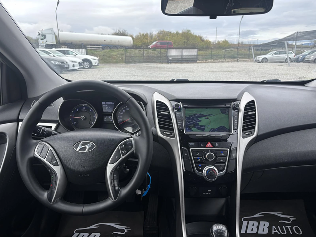 Hyundai I30 1.6 , Euro 6, Нов Внос - автомобили, коли, обяви за нови и употребявани 12