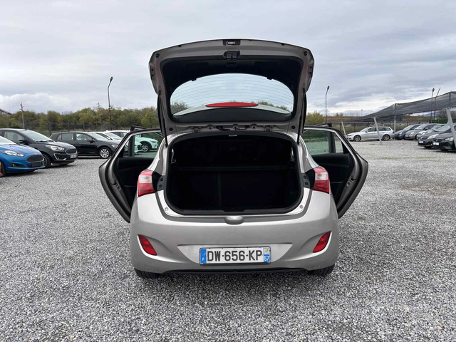 Hyundai I30 1.6 , Euro 6, Нов Внос - автомобили, коли, обяви за нови и употребявани 8