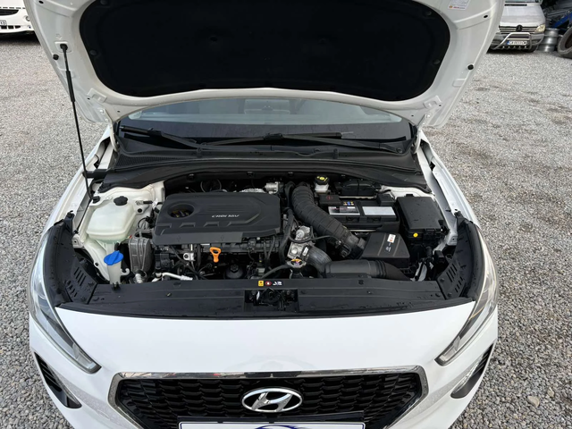 Hyundai I30 1.6 , Euro 6, Нов Внос - автомобили, коли, обяви за нови и употребявани 14