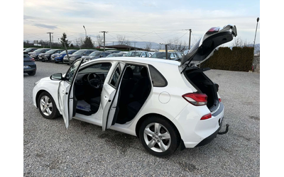 Hyundai I30 1.6 , Euro 6, Нов Внос - автомобили, коли, обяви за нови и употребявани 6