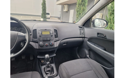 Hyundai I30 1.6 дизел - автомобили, коли, обяви за нови и употребявани 15