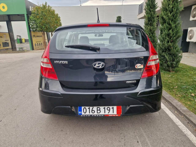 Hyundai I30 1.6 дизел - автомобили, коли, обяви за нови и употребявани 3