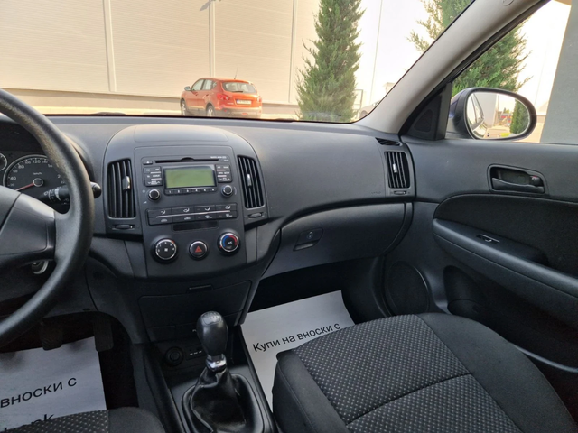 Hyundai I30 1.6 90 к.с. - автомобили, коли, обяви за нови и употребявани 11