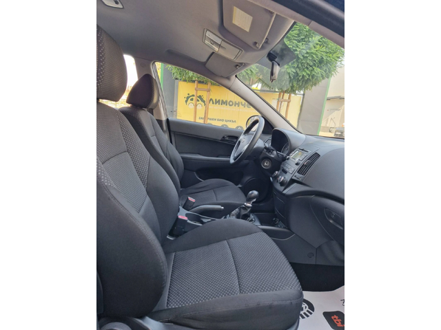 Hyundai I30 1.6 90 к.с. - автомобили, коли, обяви за нови и употребявани 15