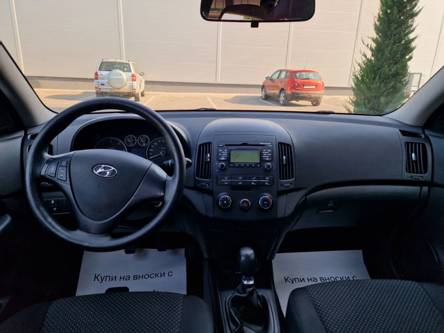 Hyundai I30 1.6 90 к.с. - автомобили, коли, обяви за нови и употребявани 9