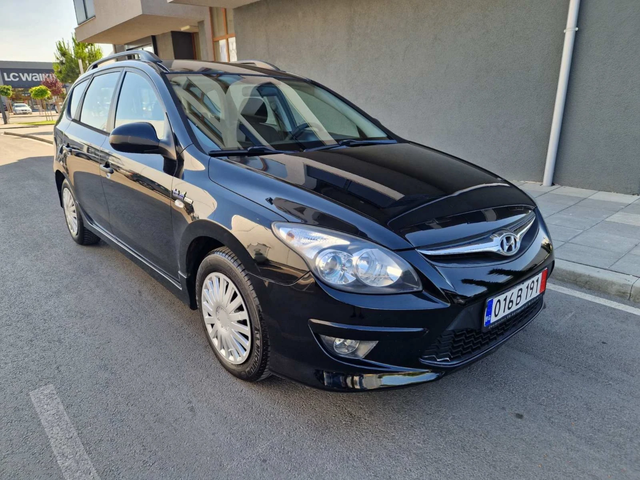 Hyundai I30 1.6 - автомобили, коли, обяви за нови и употребявани 0