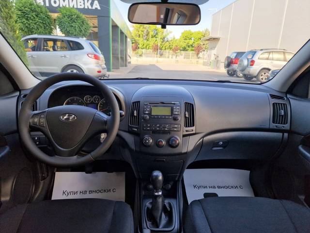 Hyundai I30 1.6 - автомобили, коли, обяви за нови и употребявани 11