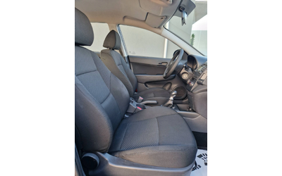 Hyundai I30 1.6 - автомобили, коли, обяви за нови и употребявани 13