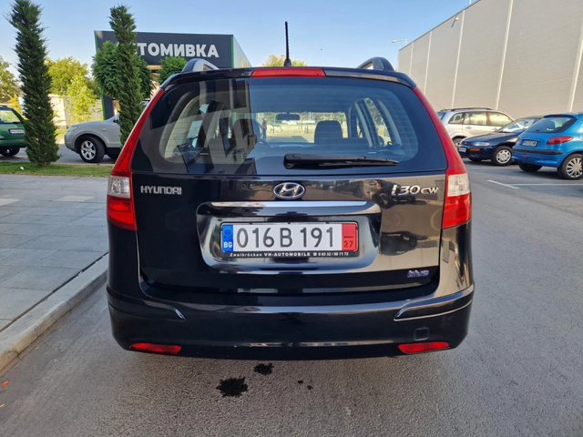 Hyundai I30 1.6 - автомобили, коли, обяви за нови и употребявани 3