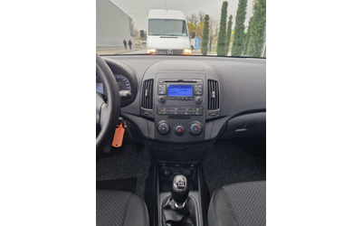 Hyundai I30 1.6 / 90 к.с - автомобили, коли, обяви за нови и употребявани 16