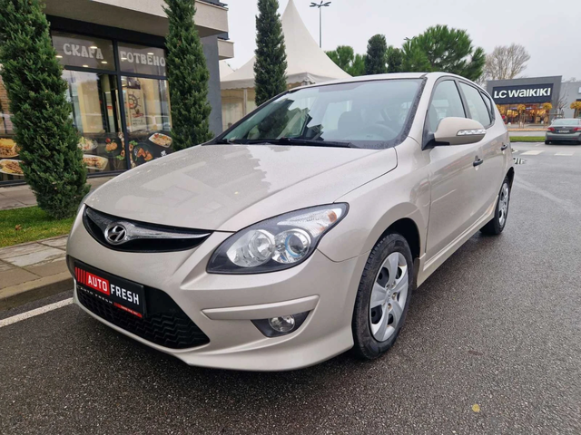 Hyundai I30 1.6 / 90 к.с - автомобили, коли, обяви за нови и употребявани 1