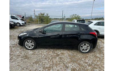 Hyundai I30 1.6 CRDI - автомобили, коли, обяви за нови и употребявани 7
