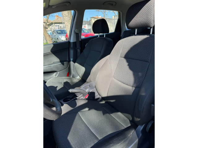 Hyundai I30 1.6 DIESEL AUSTRIA - автомобили, коли, обяви за нови и употребявани 11