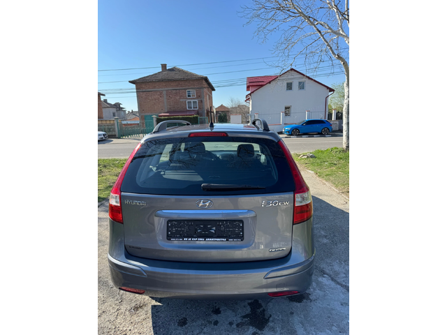 Hyundai I30 1.6 DIESEL AUSTRIA - автомобили, коли, обяви за нови и употребявани 5