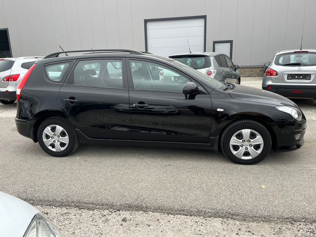 Hyundai I30 1.4 109k.c - автомобили, коли, обяви за нови и употребявани 3