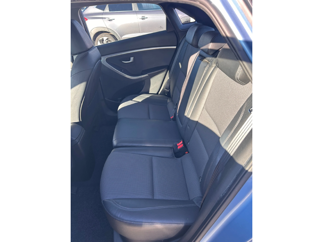 Hyundai I30 1.6CRDI KOJA EURO 5 - автомобили, коли, обяви за нови и употребявани 9