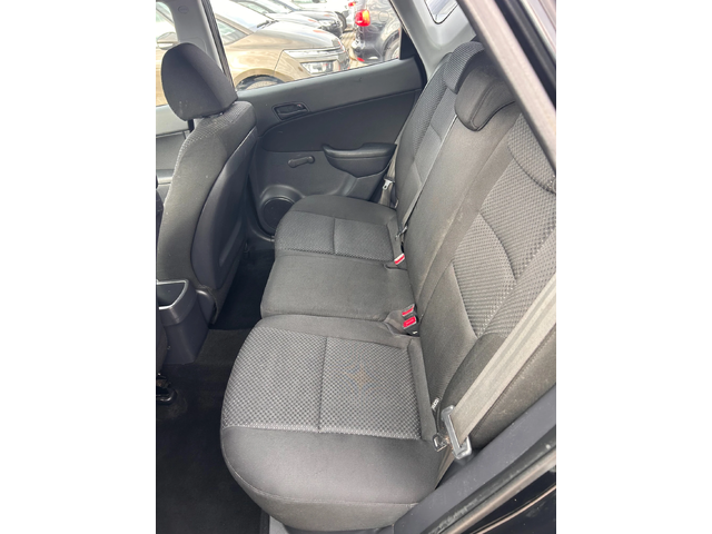 Hyundai I30 1.4i EURO 5 - автомобили, коли, обяви за нови и употребявани 10