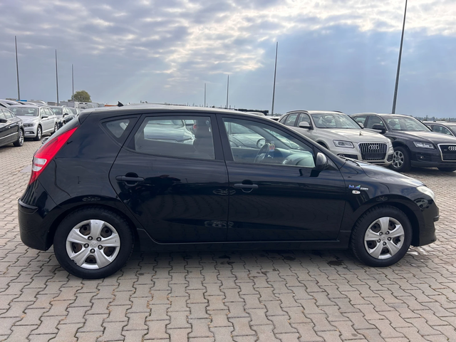 Hyundai I30 1.4i EURO 5 - автомобили, коли, обяви за нови и употребявани 4