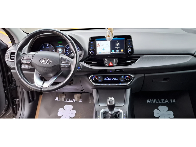 Hyundai I30 1.6 Euro 6 Moon rock Distronic Лимитирана!! - автомобили, коли, обяви за нови и употребявани 11