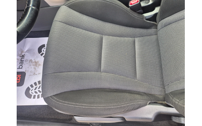 Hyundai I30 1.4i GAS - автомобили, коли, обяви за нови и употребявани 9