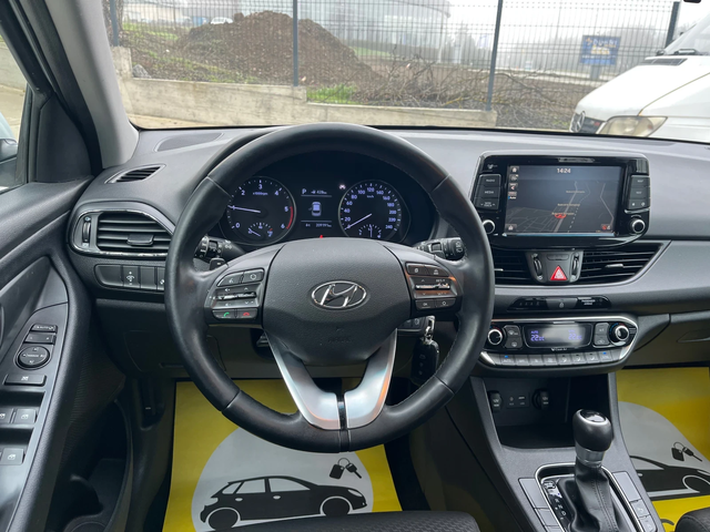 Hyundai I30 1.6 автомат - автомобили, коли, обяви за нови и употребявани 11