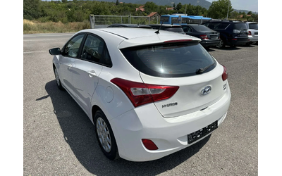 Hyundai I30 1.4CRDI* 90к.с* LED* - автомобили, коли, обяви за нови и употребявани 7