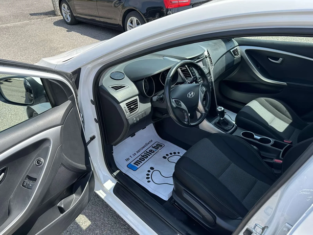 Hyundai I30 1.4CRDI* 90к.с* LED* - автомобили, коли, обяви за нови и употребявани 8