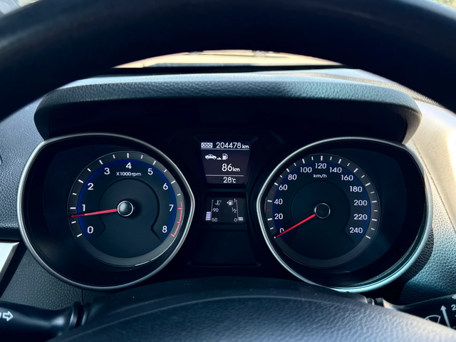 Hyundai I30 - автомобили, коли, обяви за нови и употребявани 3