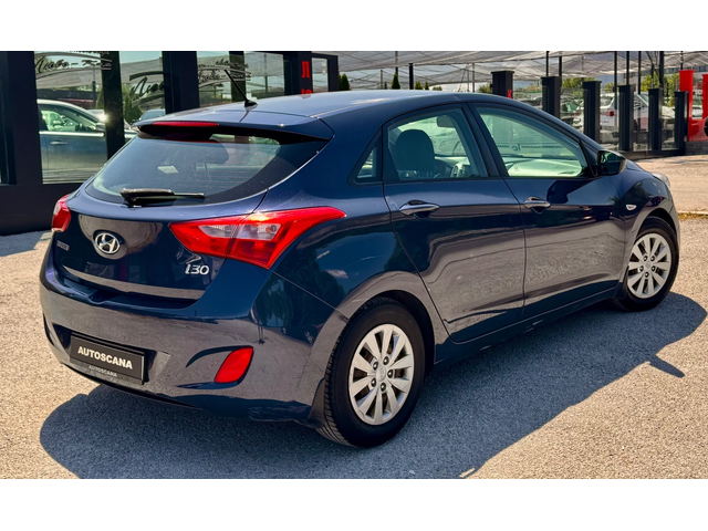 Hyundai I30 - автомобили, коли, обяви за нови и употребявани 4
