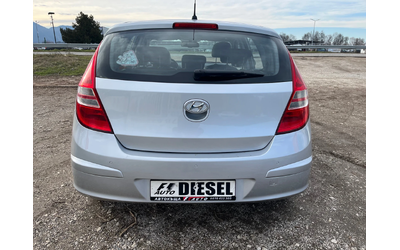 Hyundai I30 1.6GRDI-115-ITALIA - автомобили, коли, обяви за нови и употребявани 7